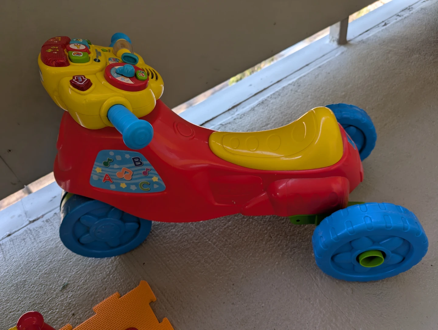 VTech Ride and Learn Motorbike Toy
