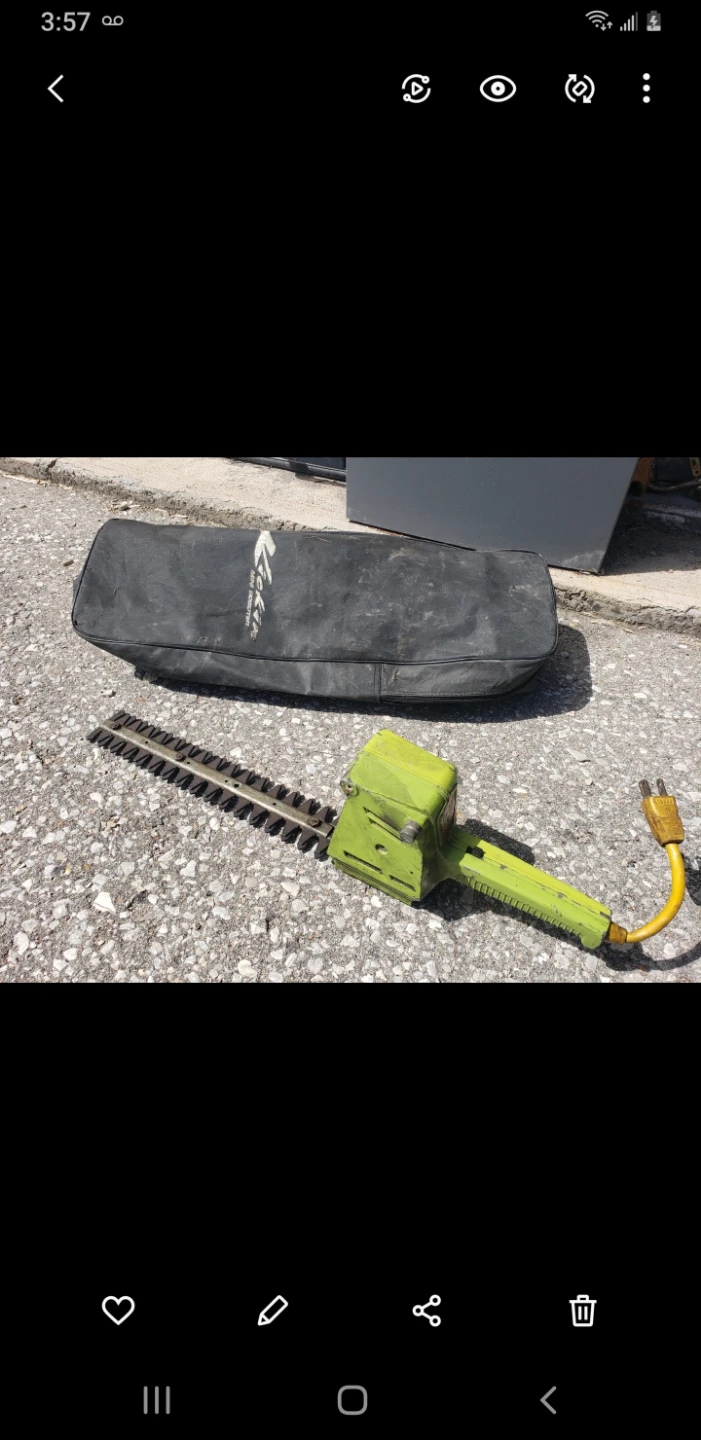 McGraw-Edison Hedge Trimmer 57102 with Bag