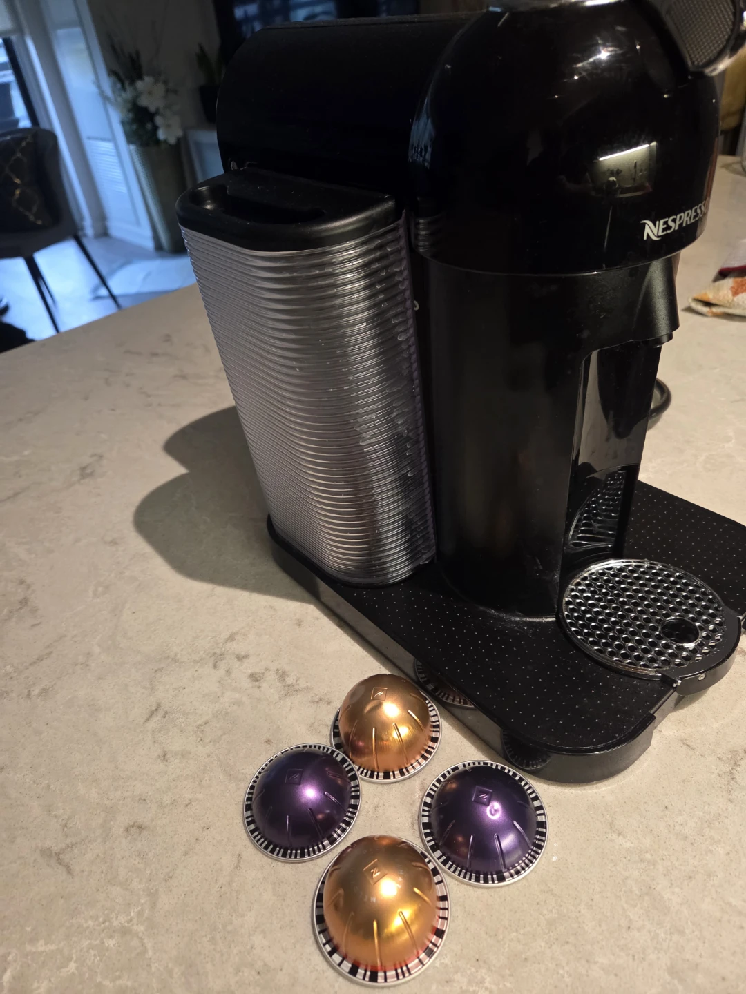Nespresso Coffee Machine - photo 4