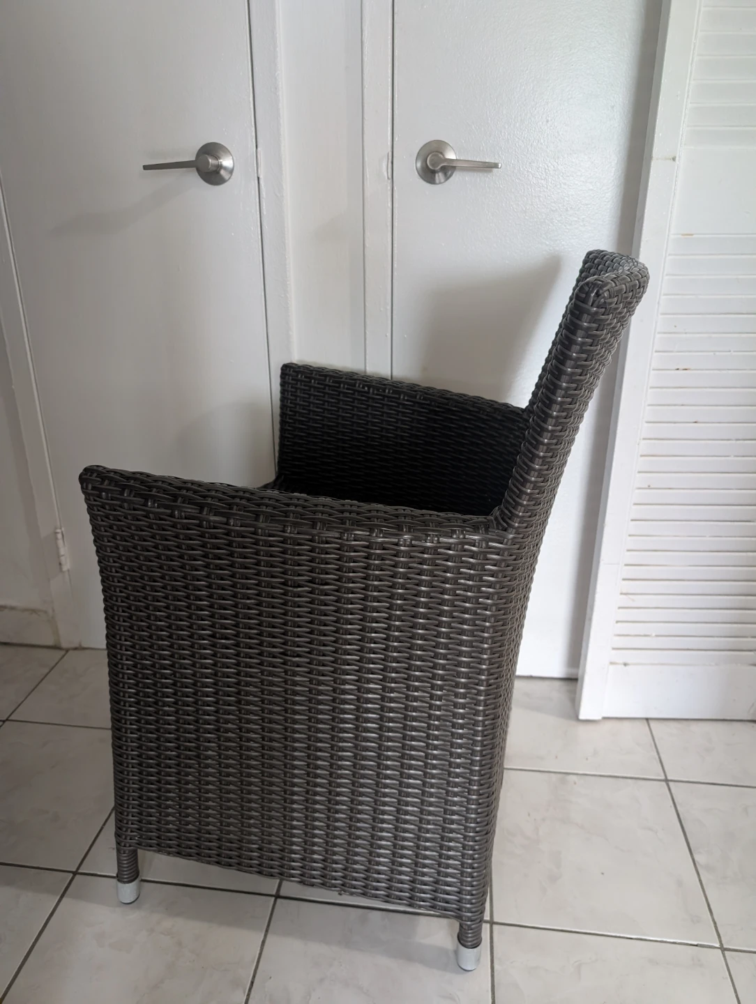 Patio Dark Brown Wicker Armchair - photo 4