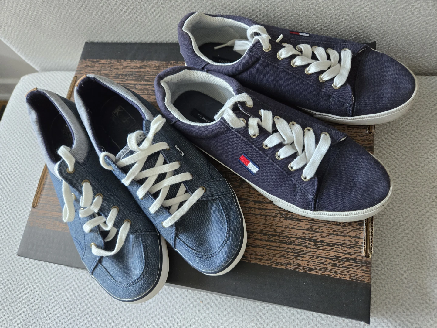 Tommy Hilfiger & Keds Women's Canvas Sneakers - Size 9 - photo 2