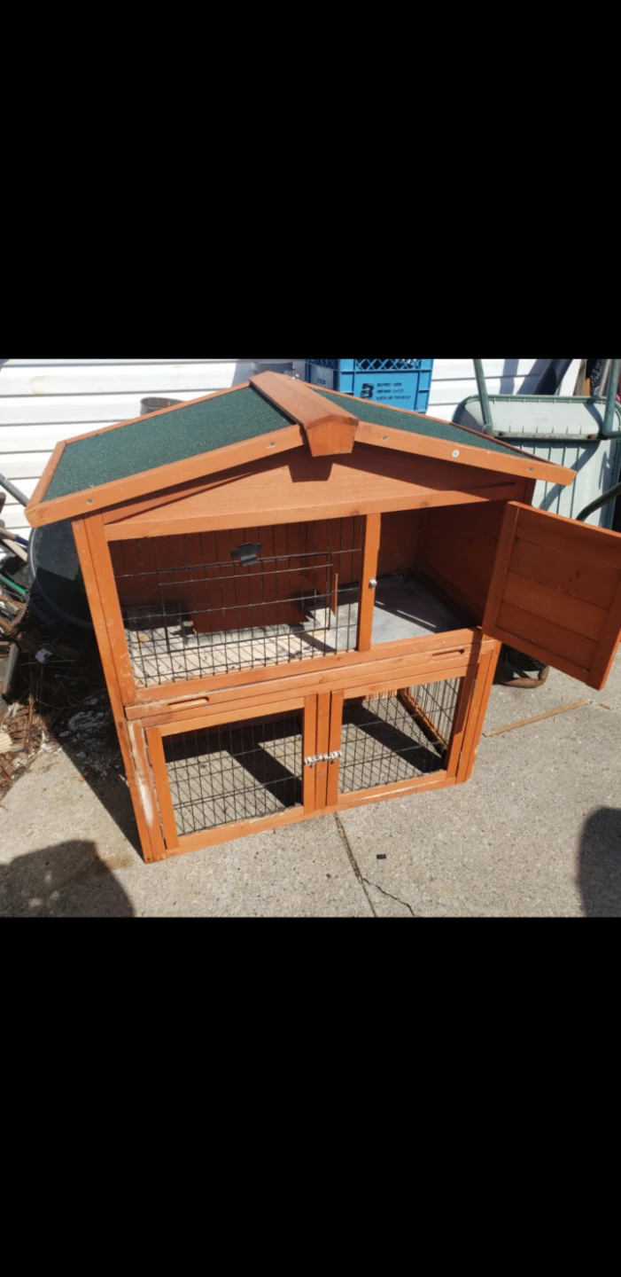 Wooden Pet Hutch with Green Roof