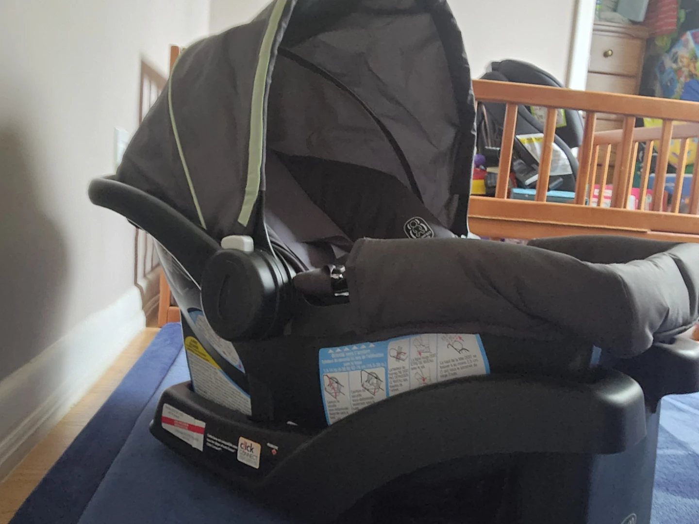 Graco SnugRide 30 Infant Car Seat - photo 3
