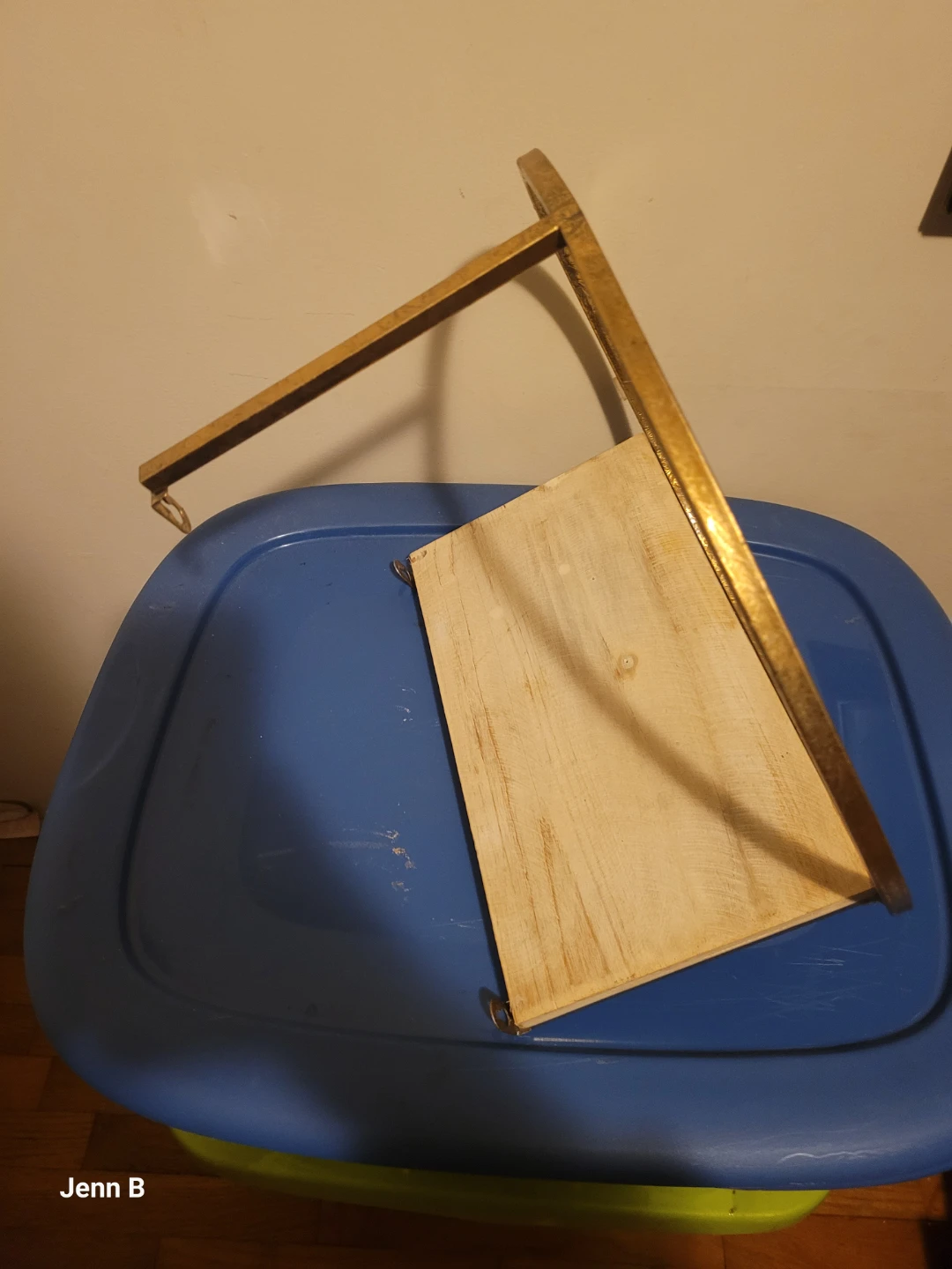Nice Gold Circular Wall Shelf - photo 3