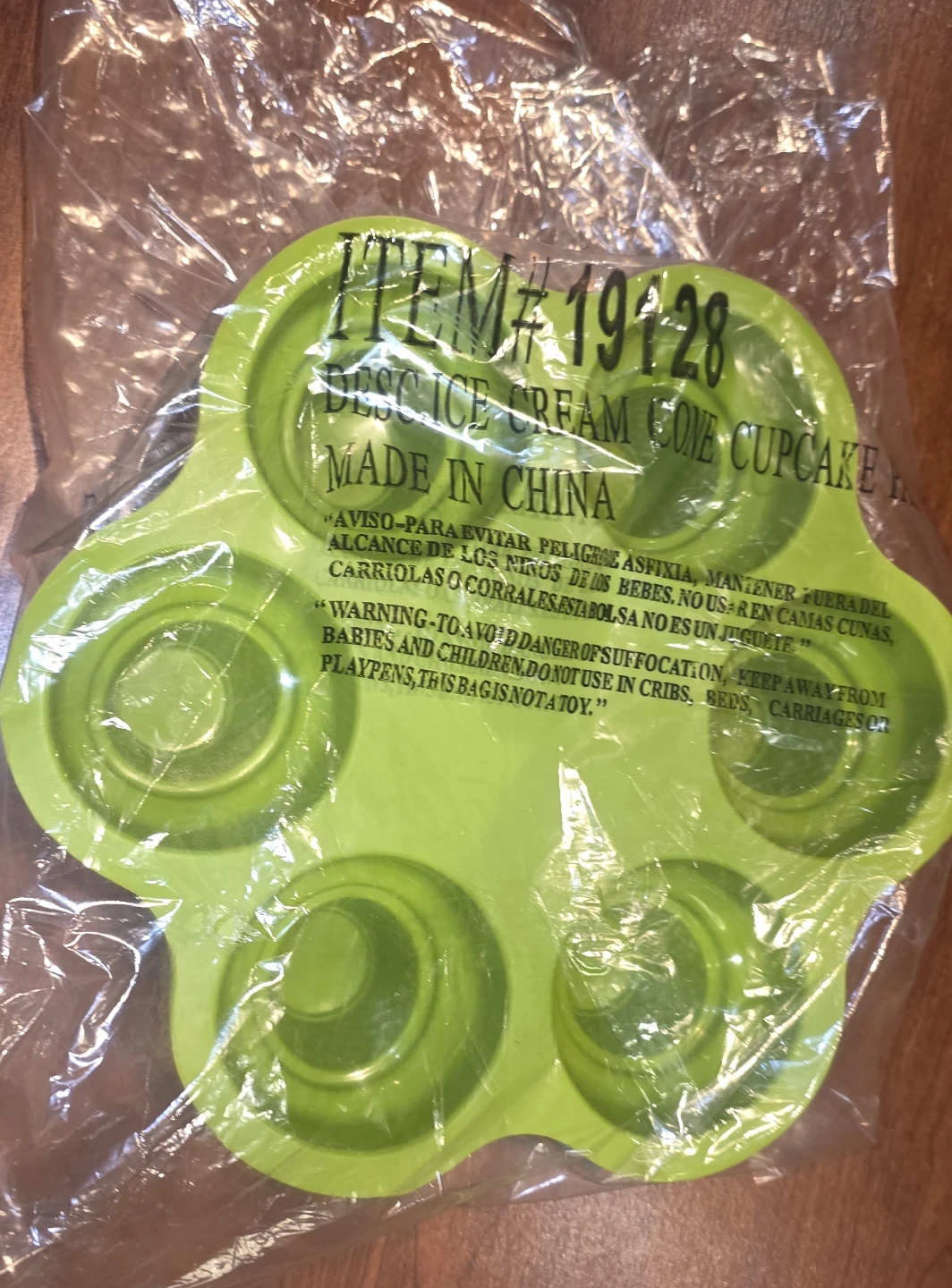 Ice Cream Cone Cupcake Mold - photo 4