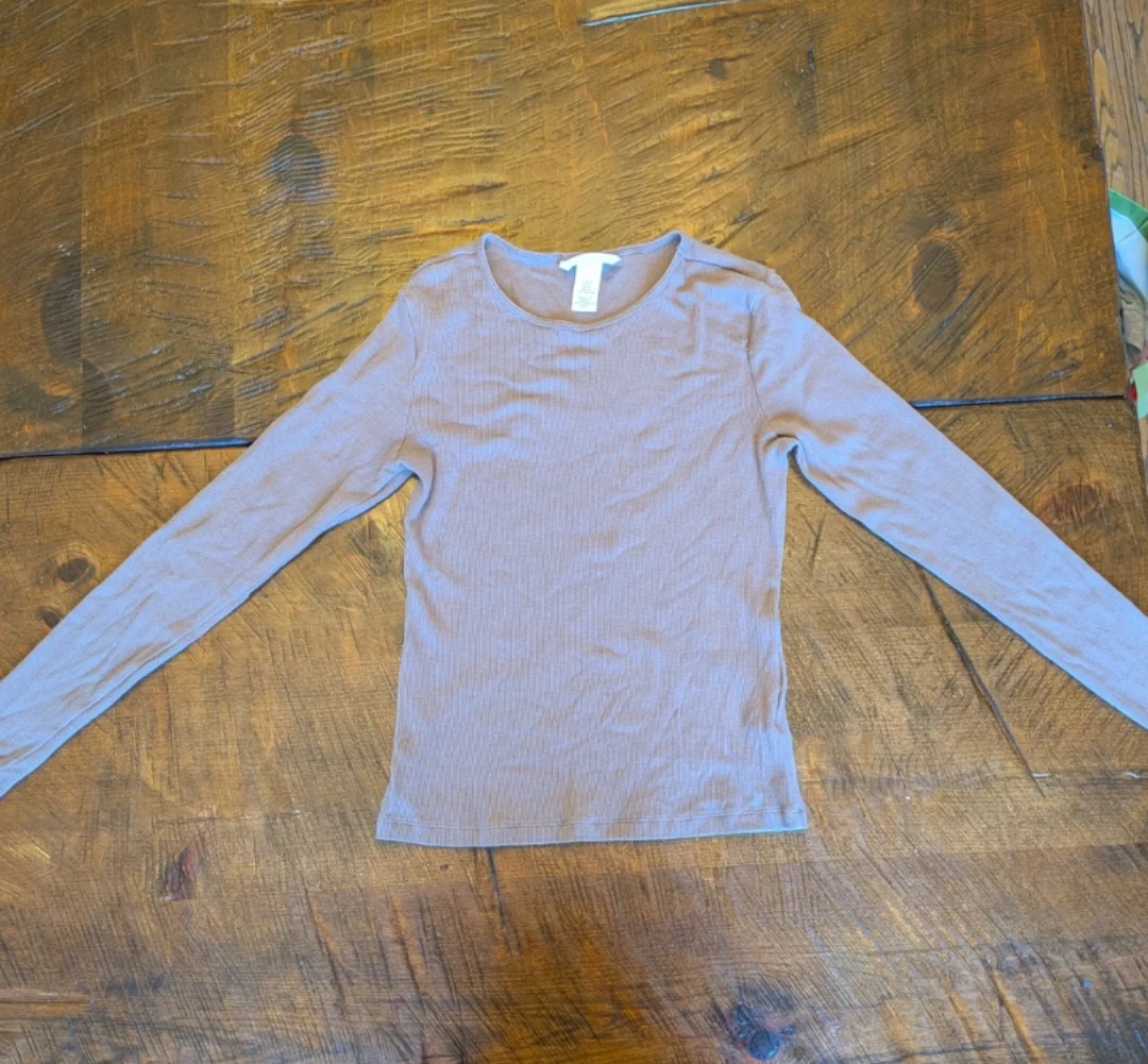 H&M Ribbed Long Sleeve Top - Women's Medium - photo 2