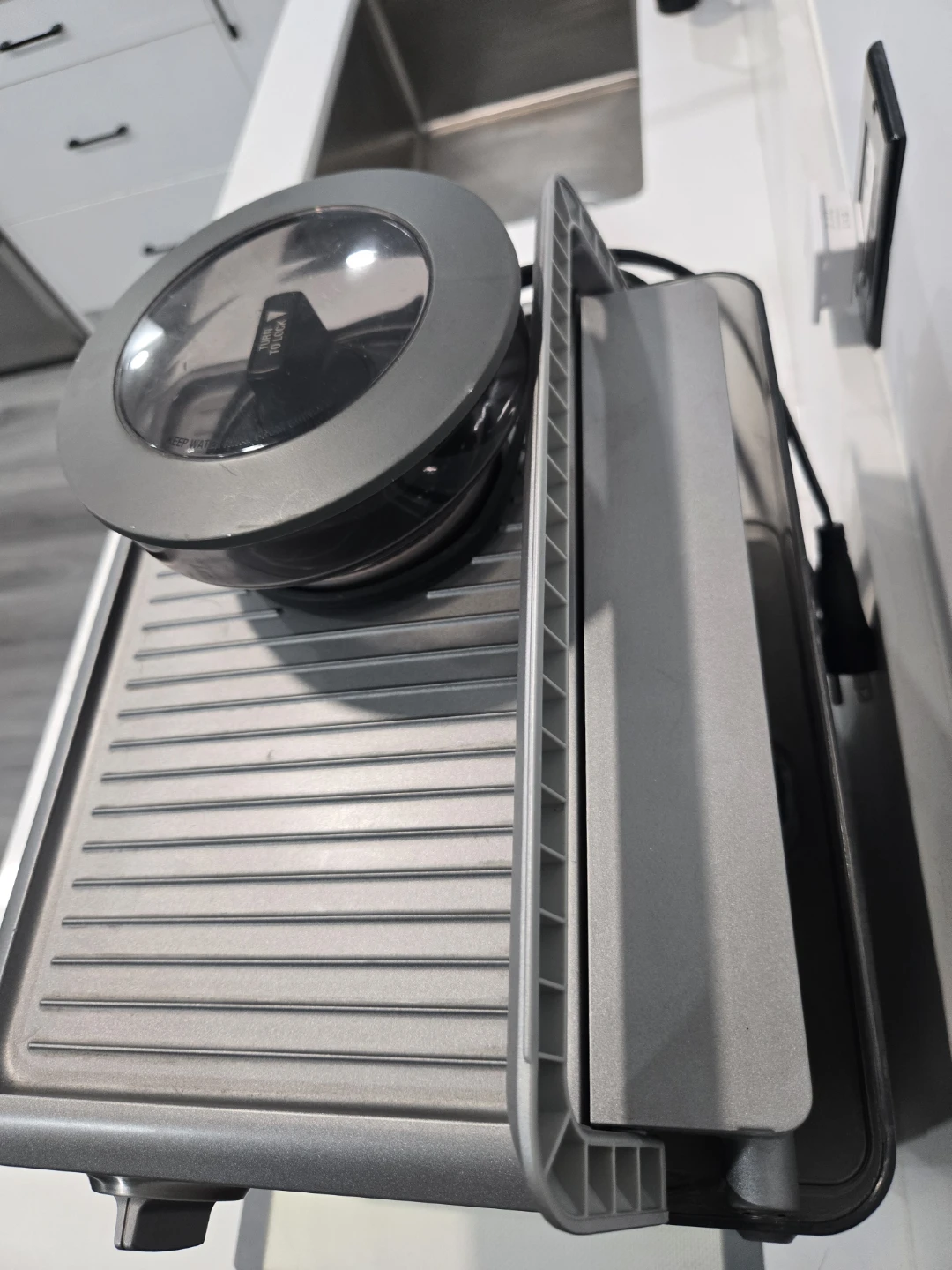 Breville Barista Express Espresso Machine - photo 2