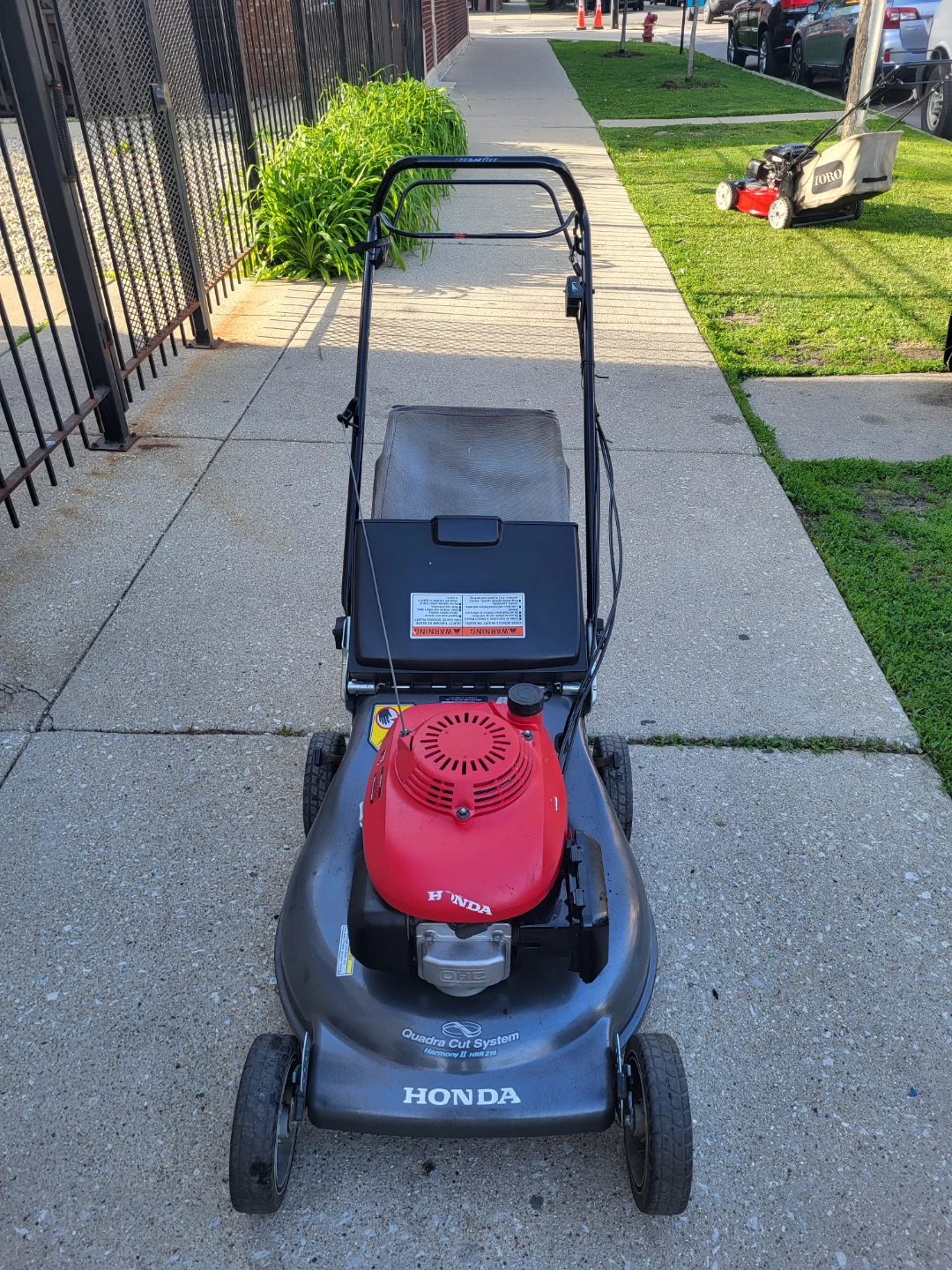 Lawnmover Honda Self Propelled In Excellents Conditions