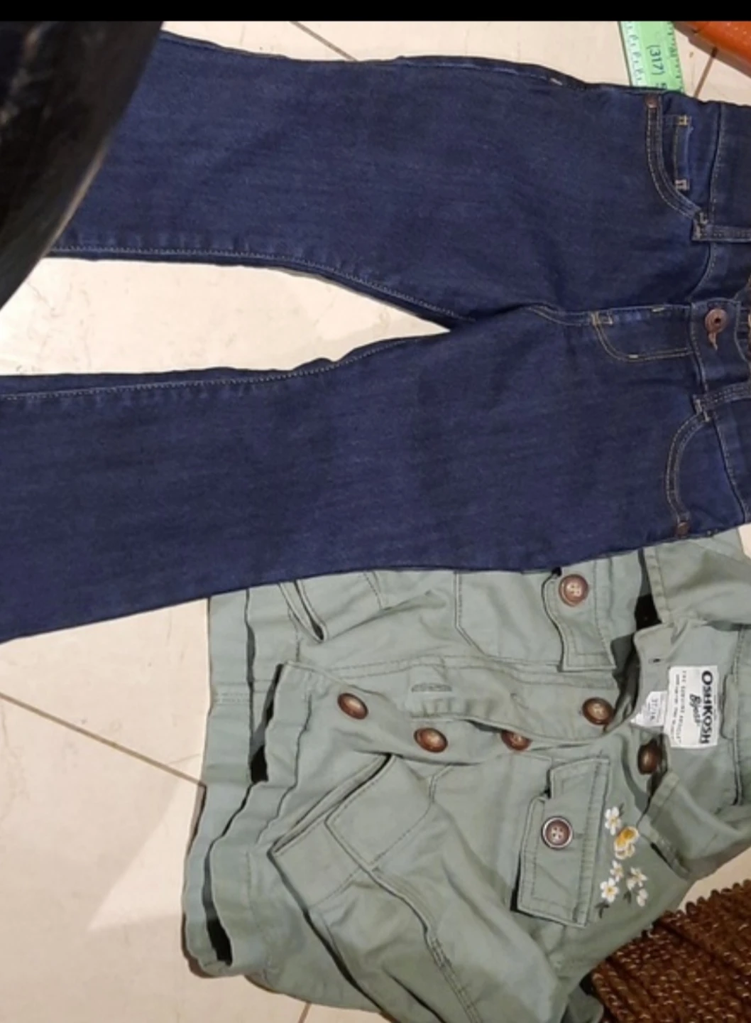 OshKosh B'gosh lil Girls Jacket & Jeans Set 24m & 3T - photo 4