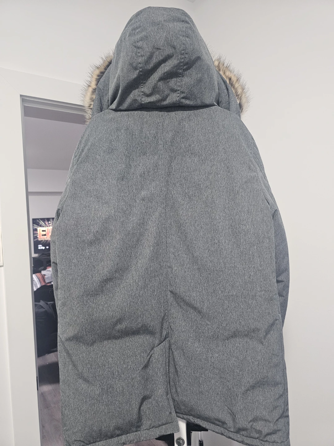 Michael Kors Men's Grey Puffer Parka Jacket Size M - photo 3