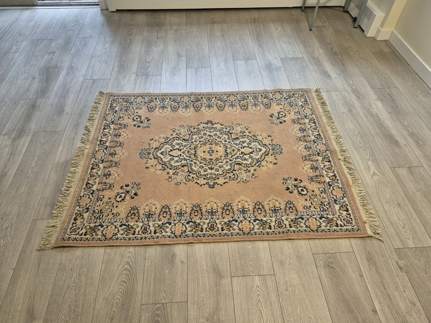 Premier Belgium Rug - Peach with Medallion Design - photo 2
