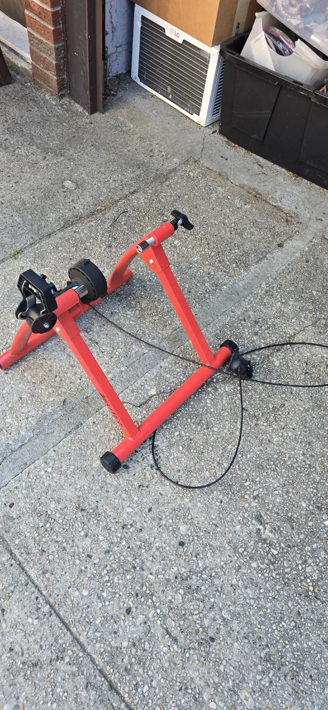 Red Deuter Bicycle Turbo Trainer - photo 2