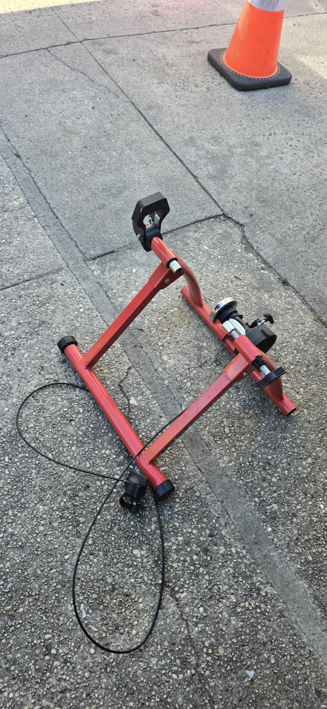Red Deuter Bicycle Turbo Trainer - photo 3