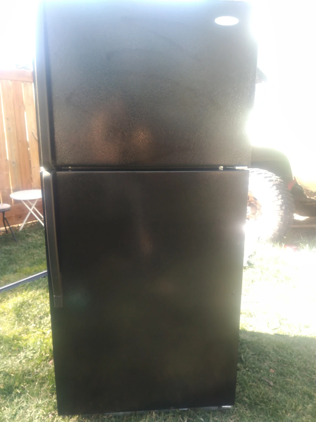 Whirlpool Refrigerator - photo 3