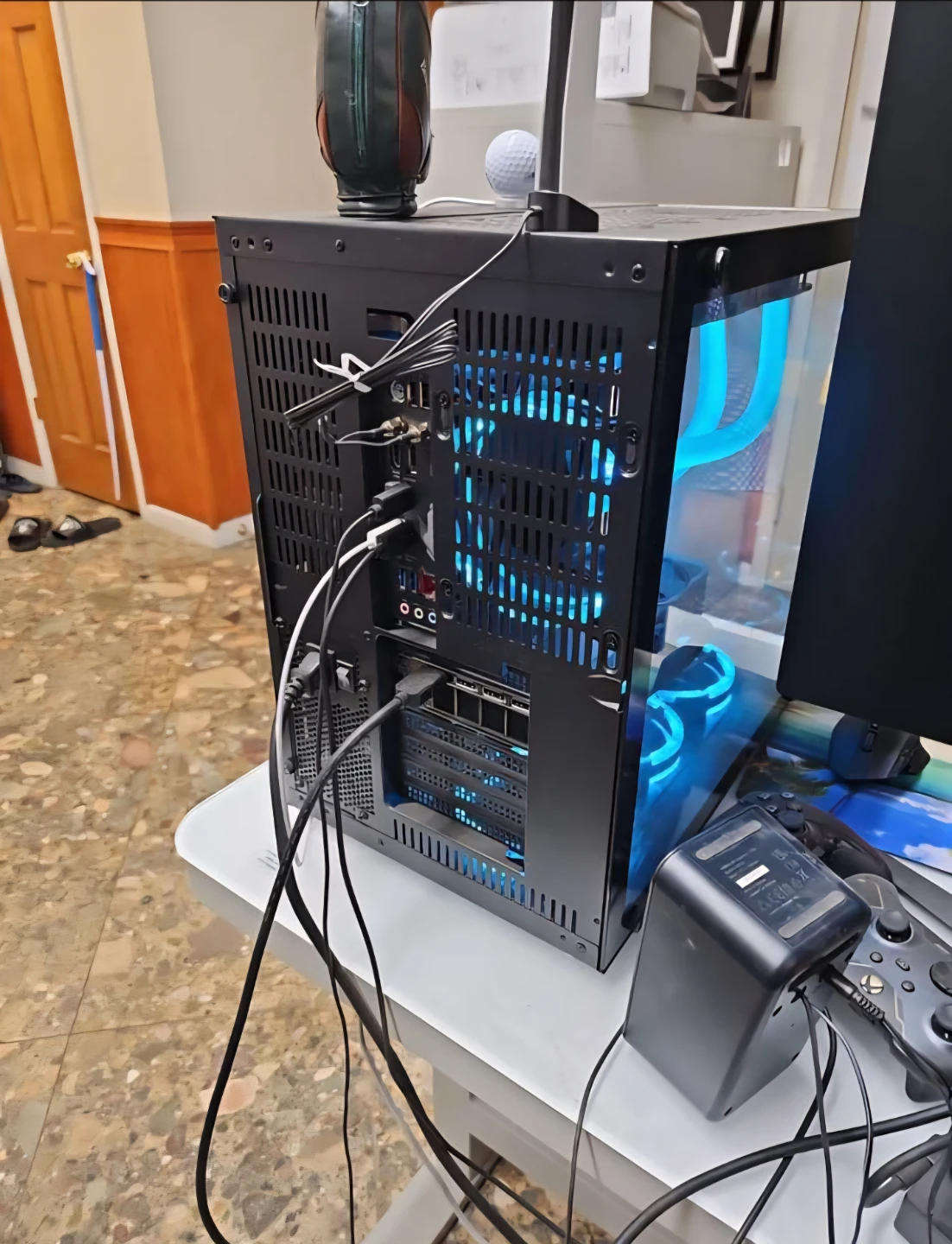 RAIDMAX PC Case with RGB Lighting - photo 2