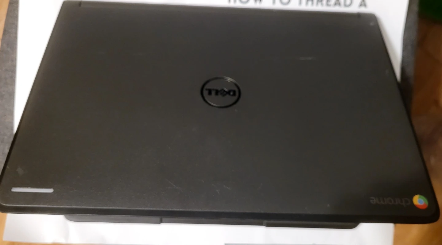 Dell Chromebook Laptop - photo 2