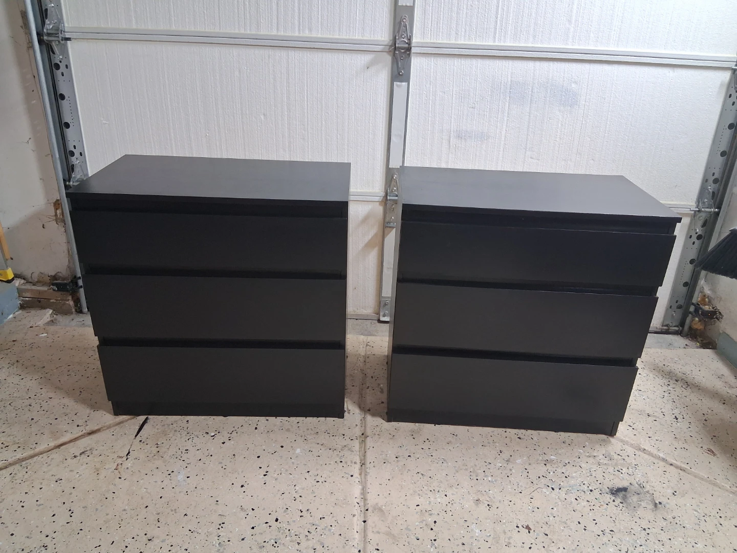 Pair of Black 3-Drawer Dressers/Nightstands - photo 3