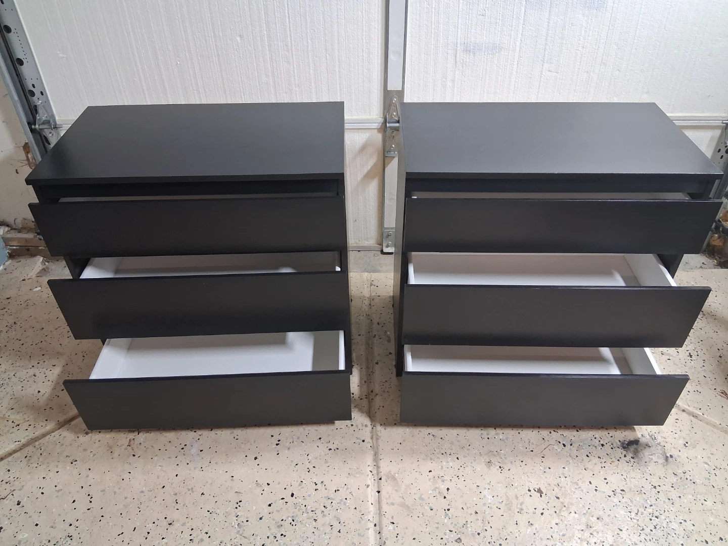 Pair of Black 3-Drawer Dressers/Nightstands - photo 5