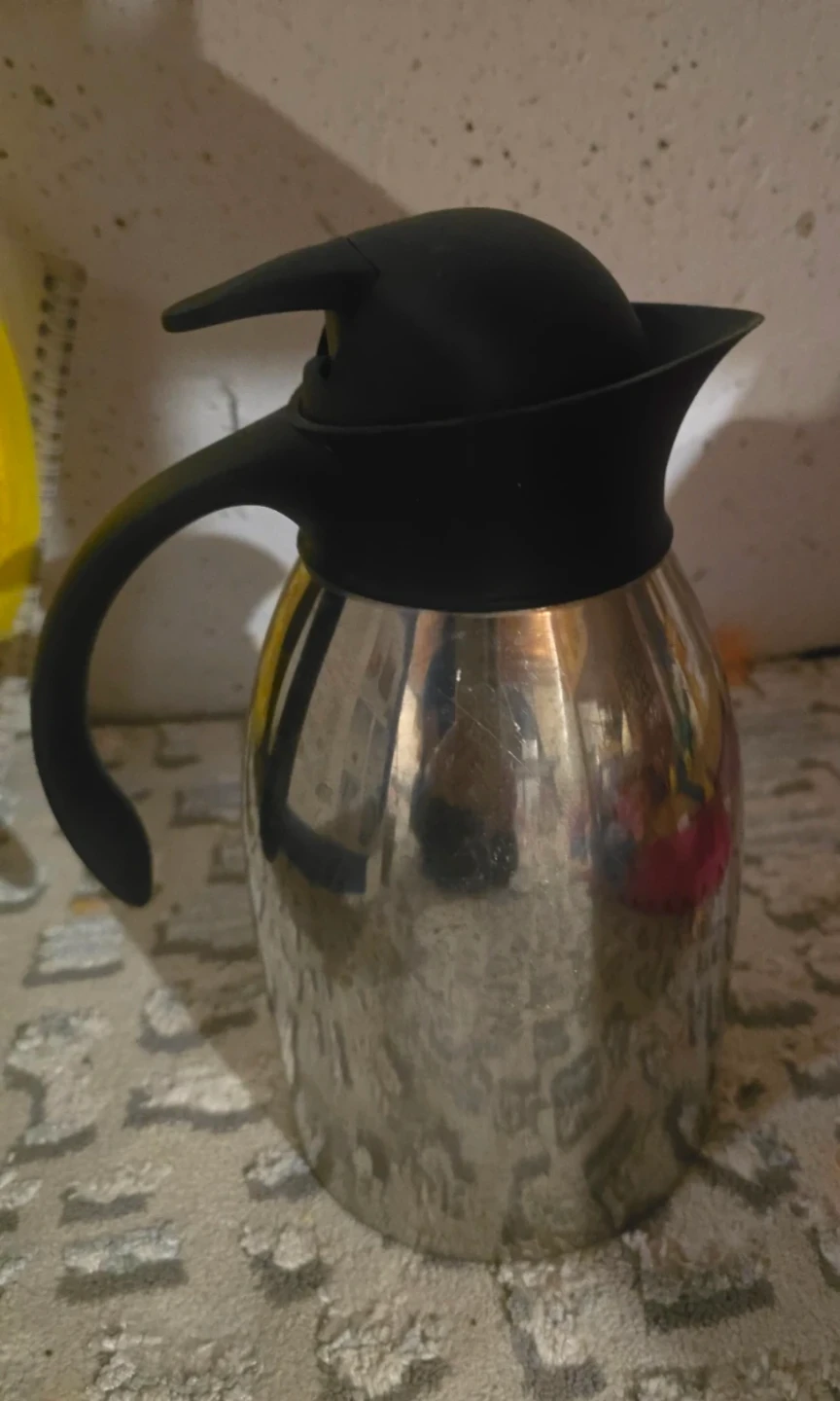 Stainless steel thermal carafe
