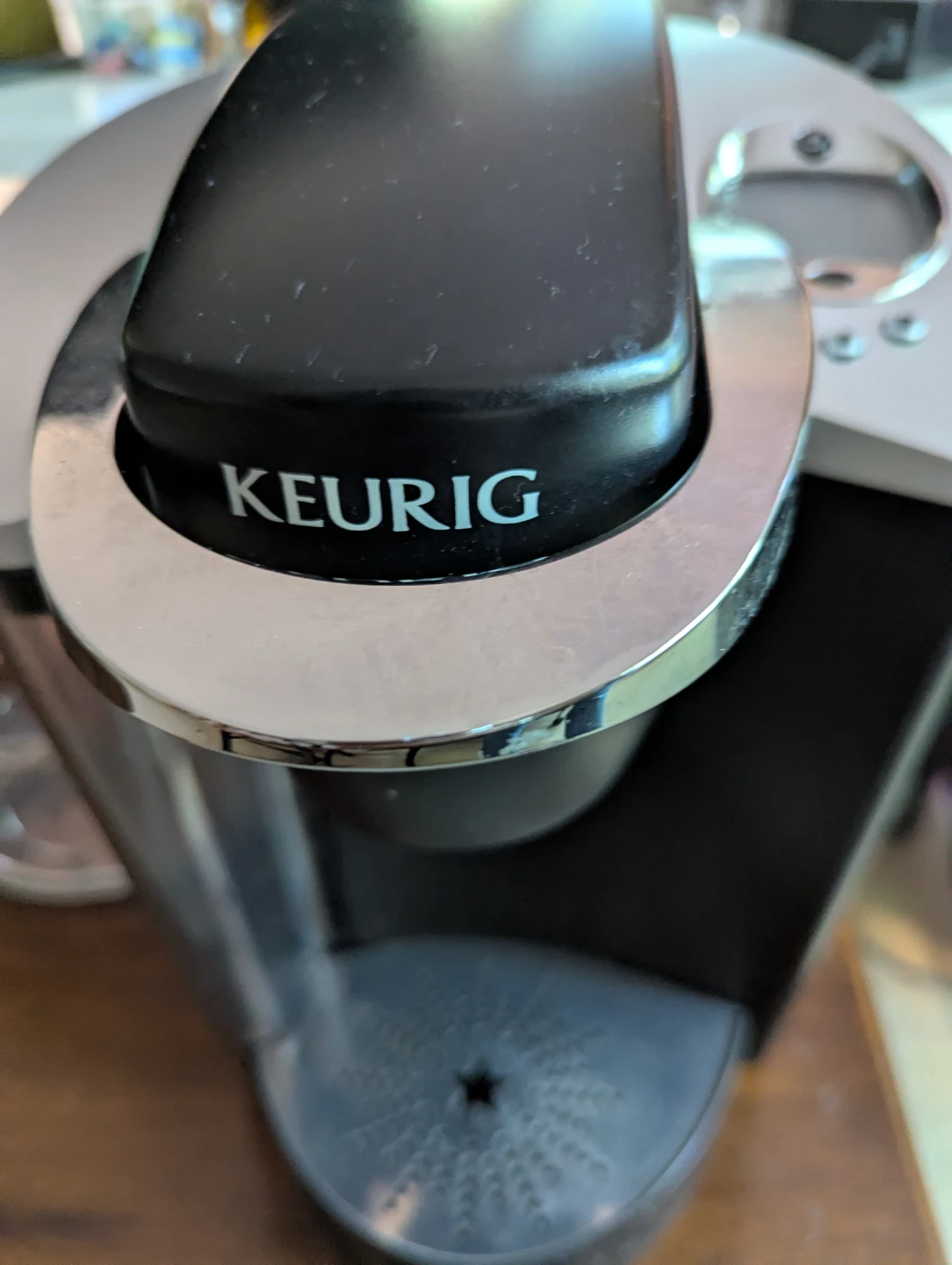 Keurig Coffee Maker with Reusable K-Cup Pods