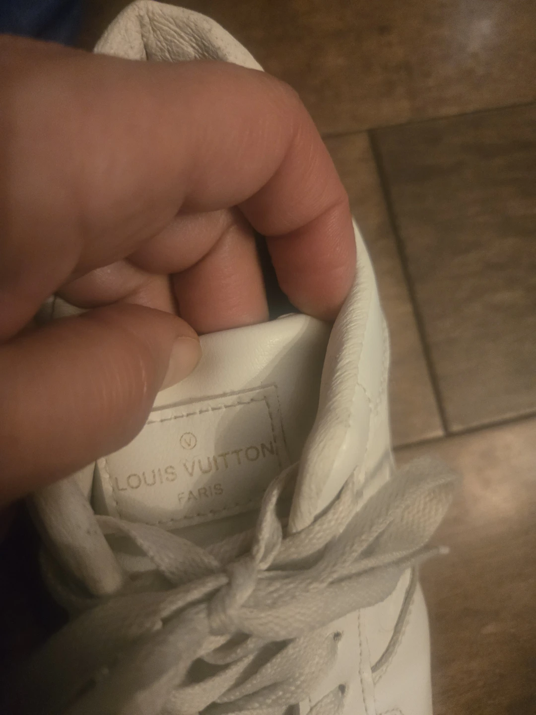 Louis Vuitton White Leather Sneakers - photo 3