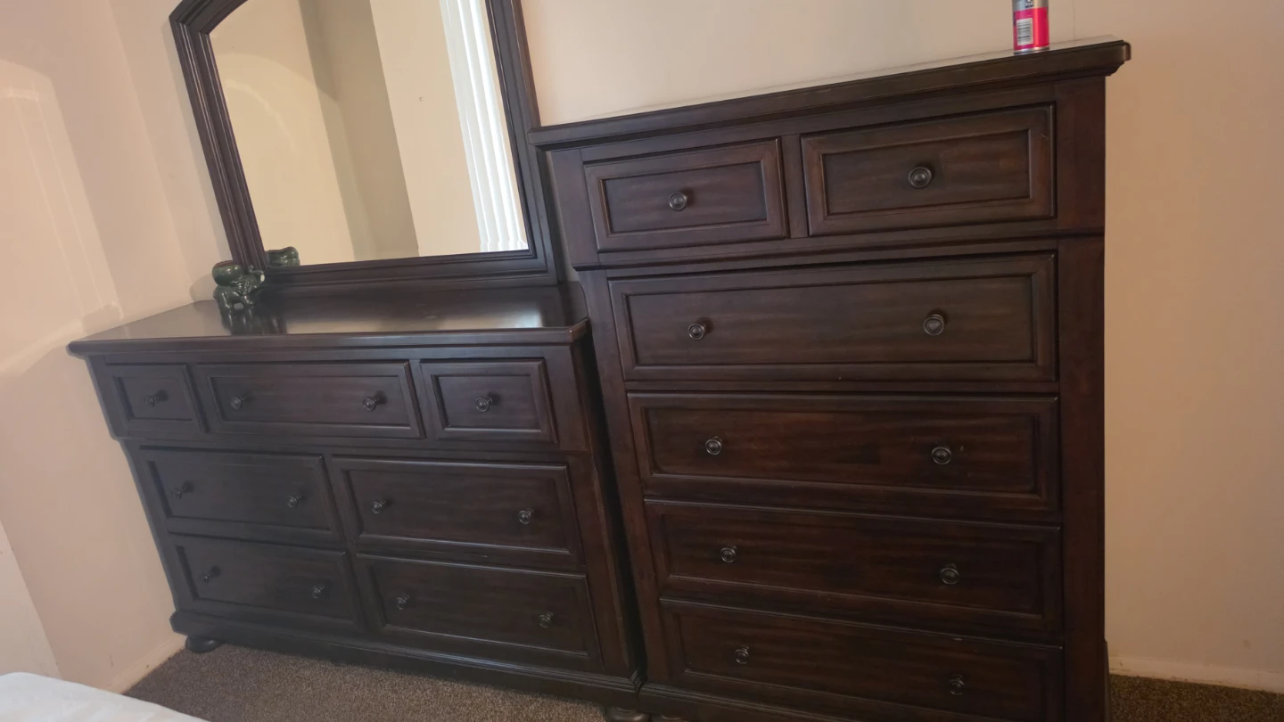 Furniture - photo 4