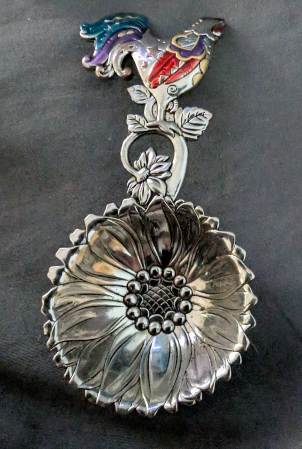 2 Decorative Rooster Rings & 2 Rooster Broches - photo 4
