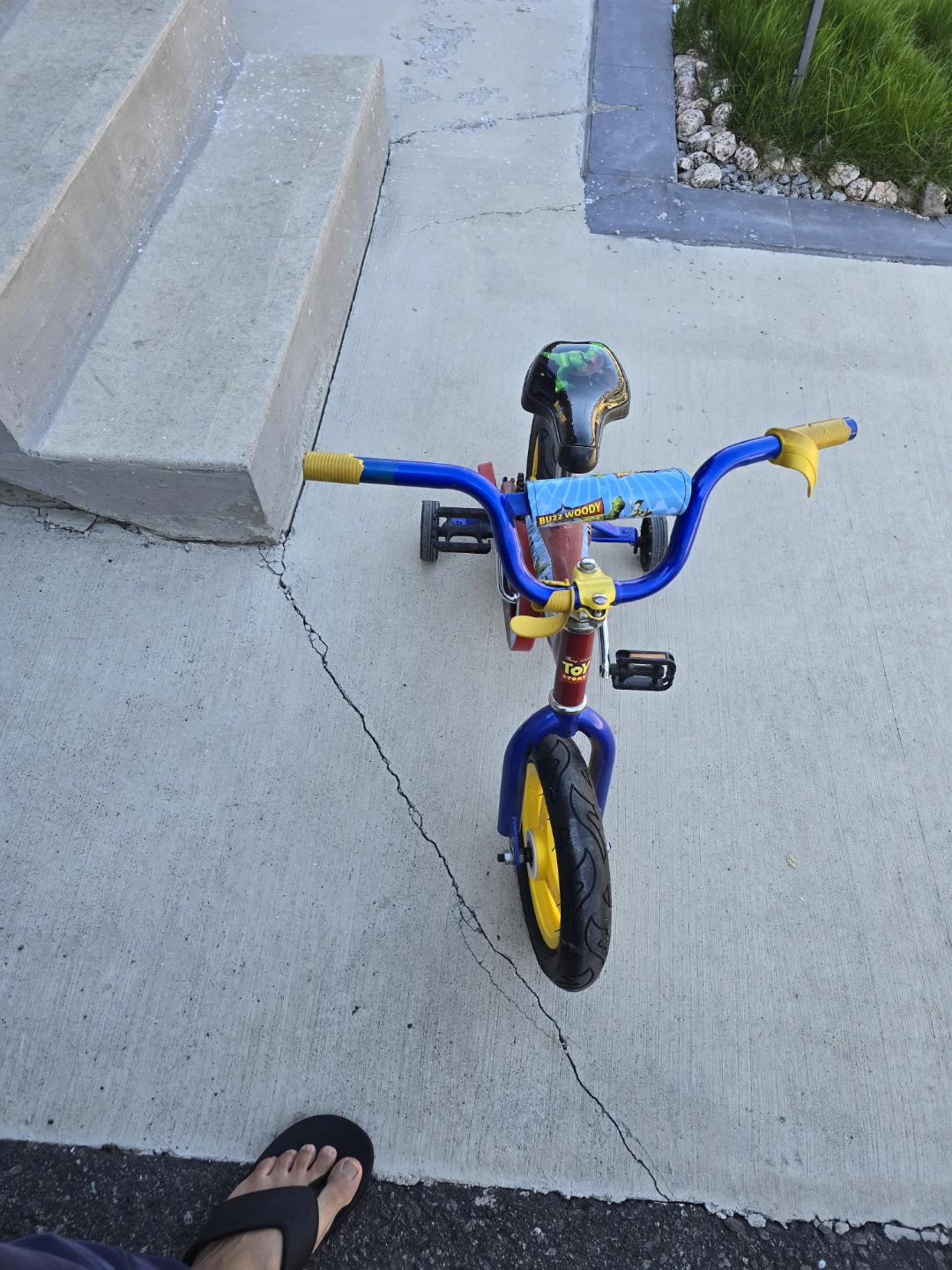 Boys Tricycle - 1 tire flat