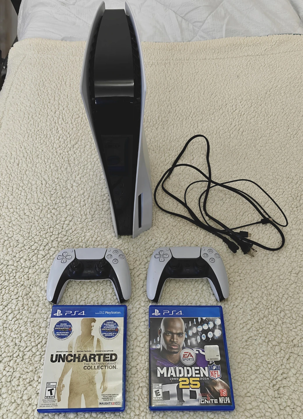 PlayStation 5 Disk Console with 2 Controllers & Games - photo 2