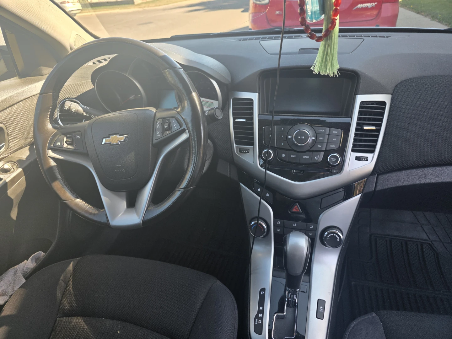 Silver Chevrolet Cruze - photo 5