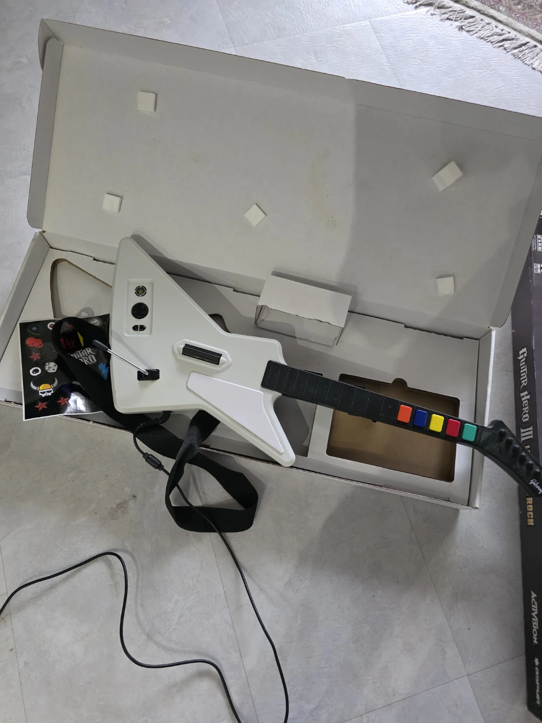 Guitar Hero 3 Legends of Rock Game and Guitar Controller for PC - photo 2