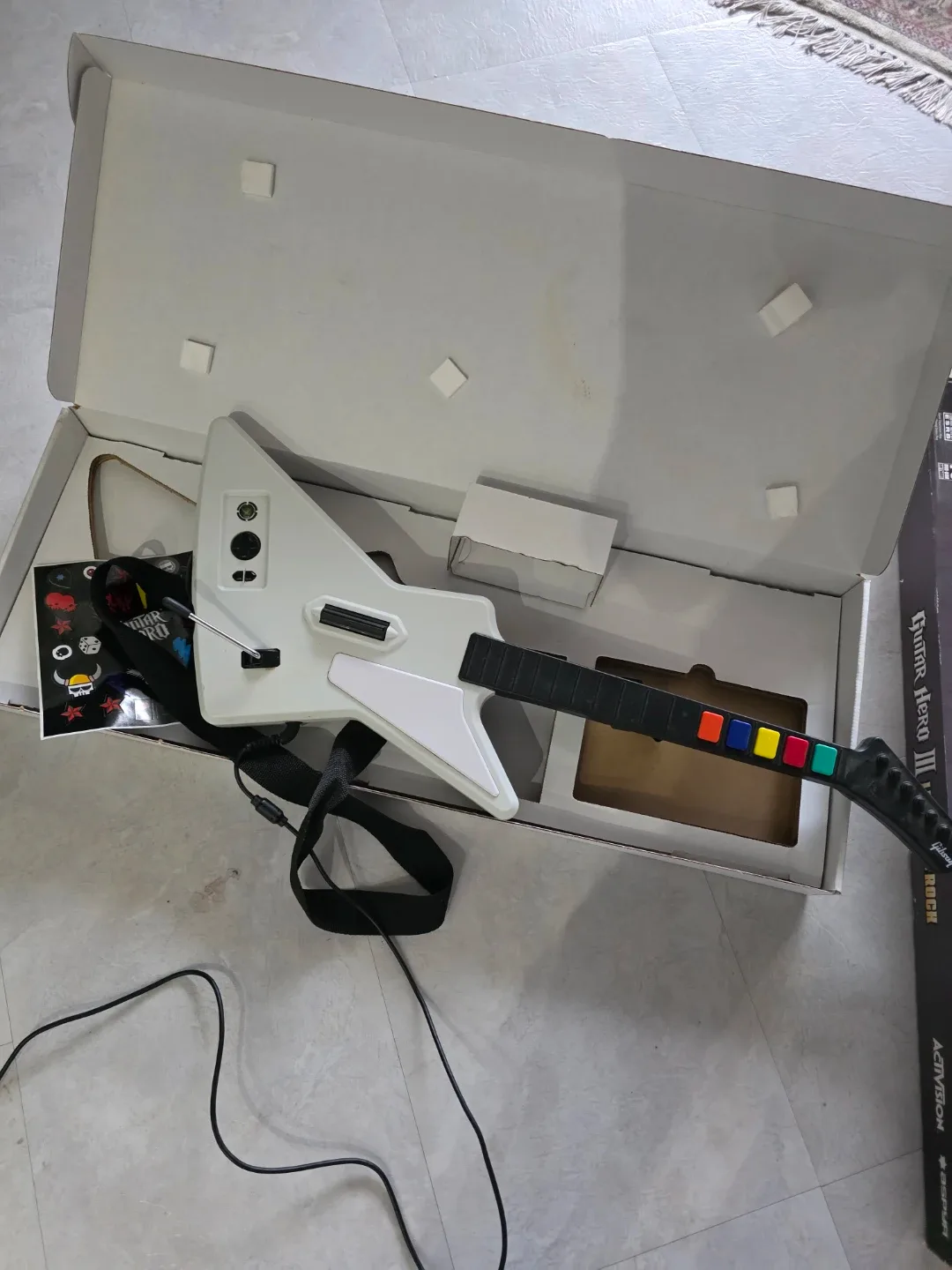 Guitar Hero 3 Legends of Rock Game and Guitar Controller for PC - photo 2