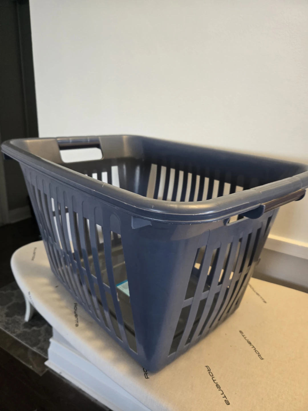 Laundry Basket/ Hamper