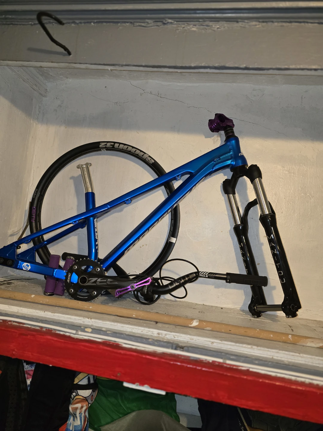 Morphues Vimana Blue M frame with PARTS