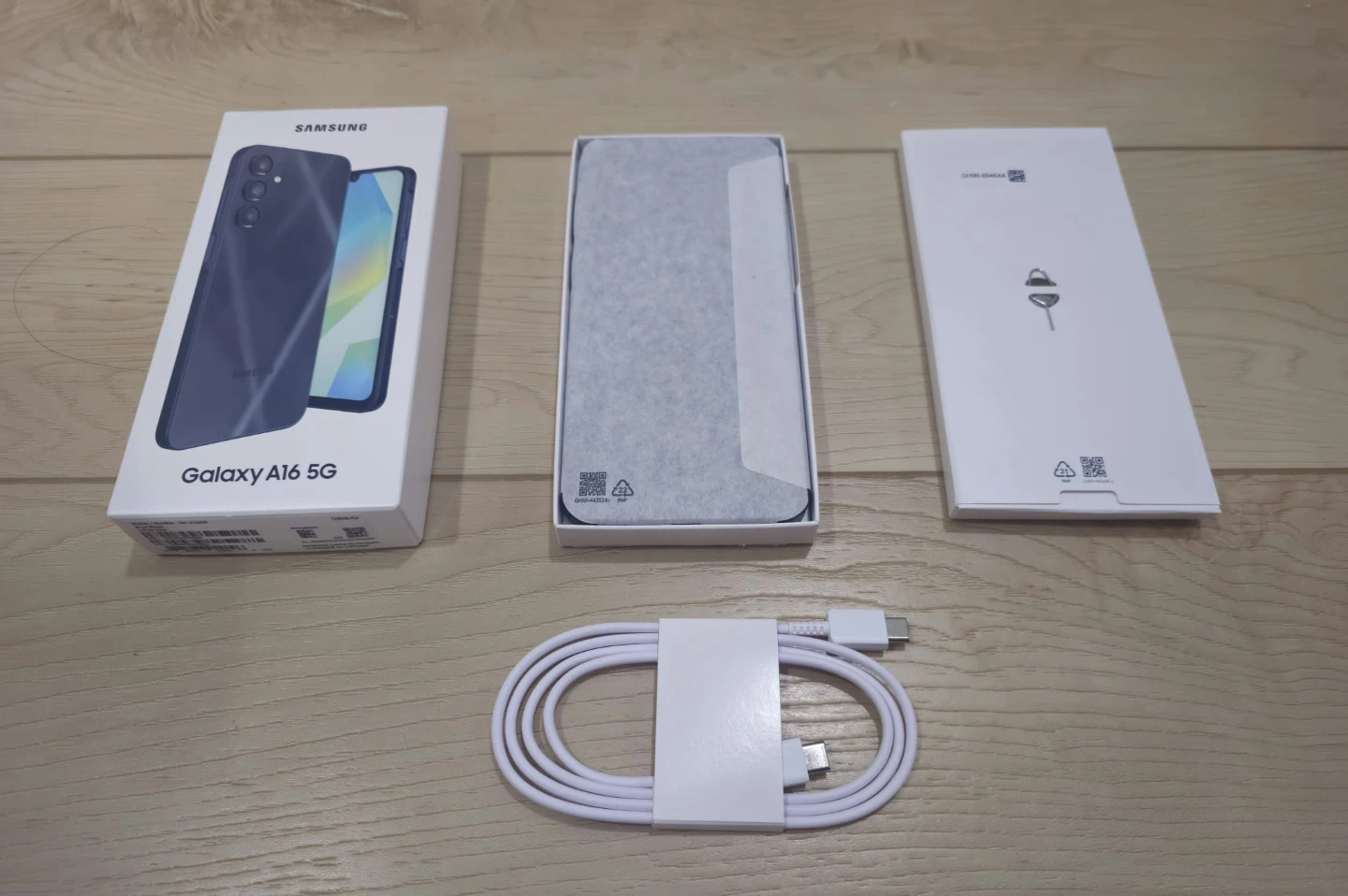 Brand new- Samsung Galaxy A16 5G - photo 3