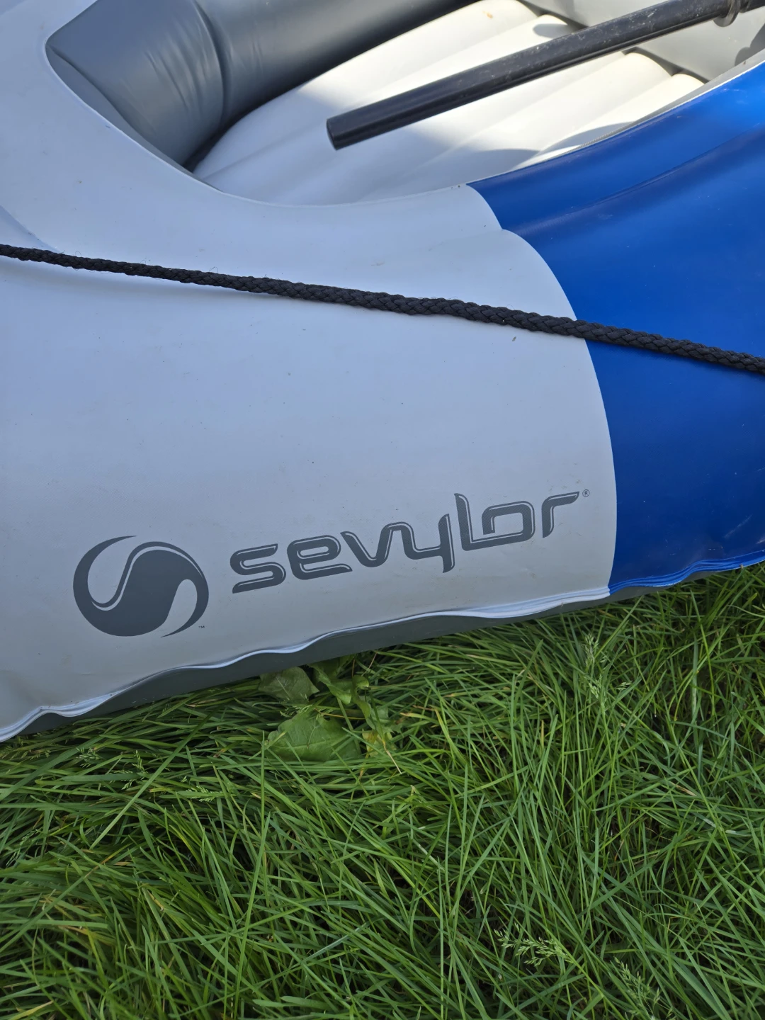 Sevylor colossus inflatable boat raft - photo 5