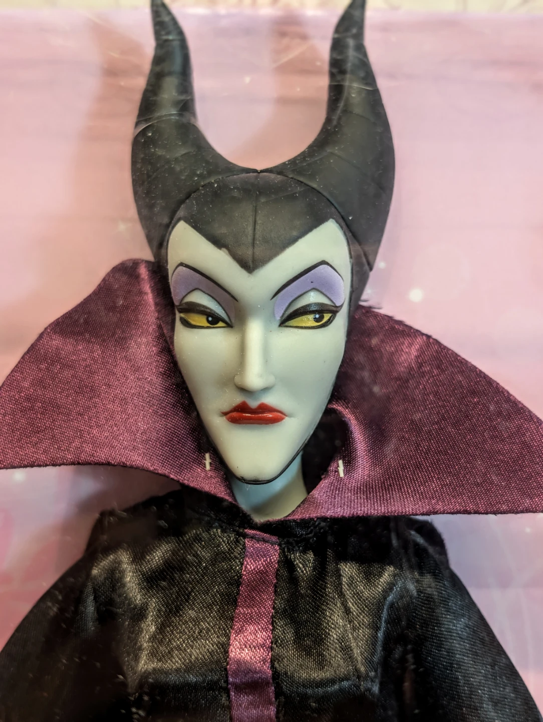 Vintage Disney Store Maleficent 12" Classic Doll Collection NIB - photo 3