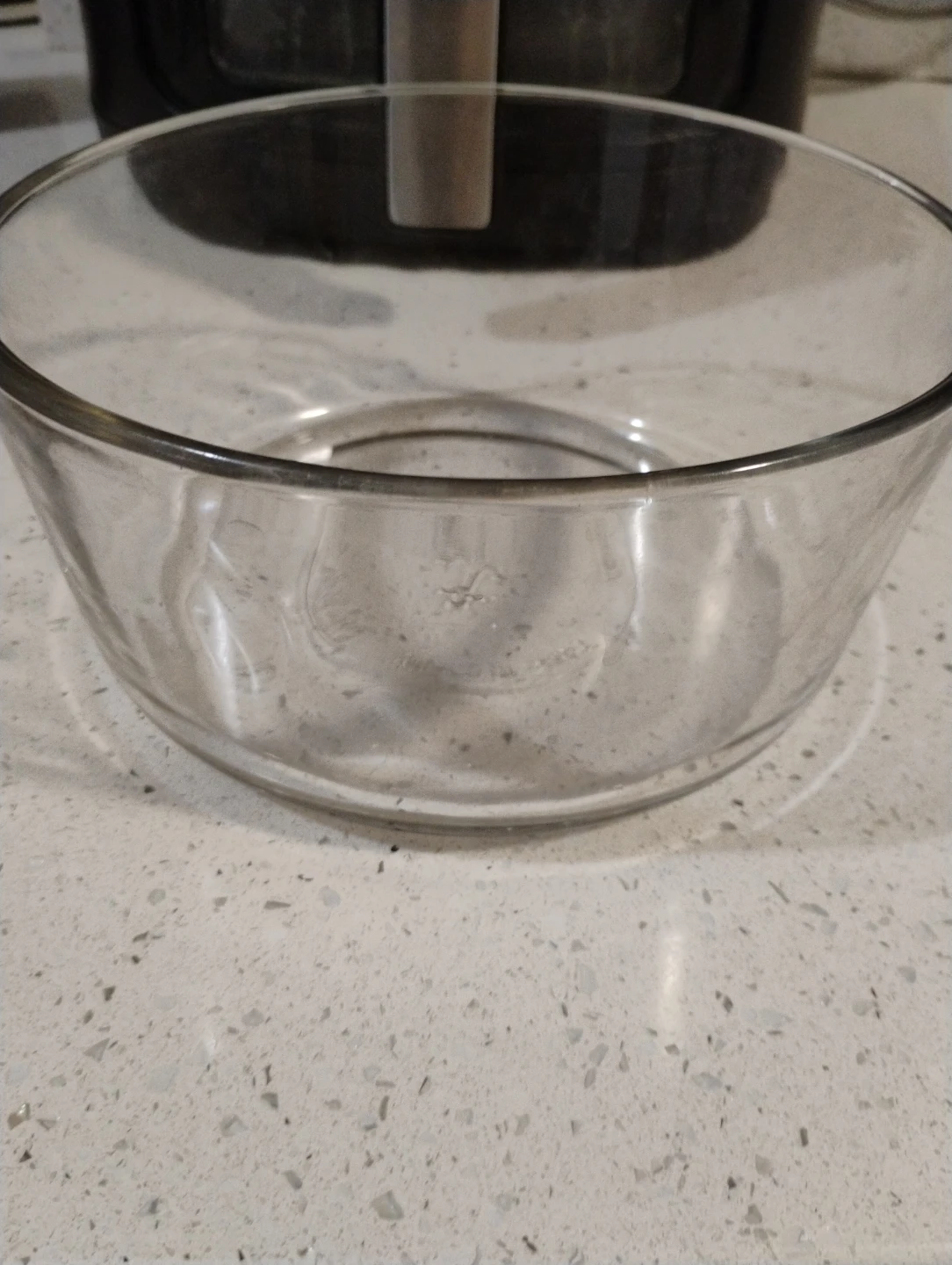 Glass Mixing Bowl - photo 2