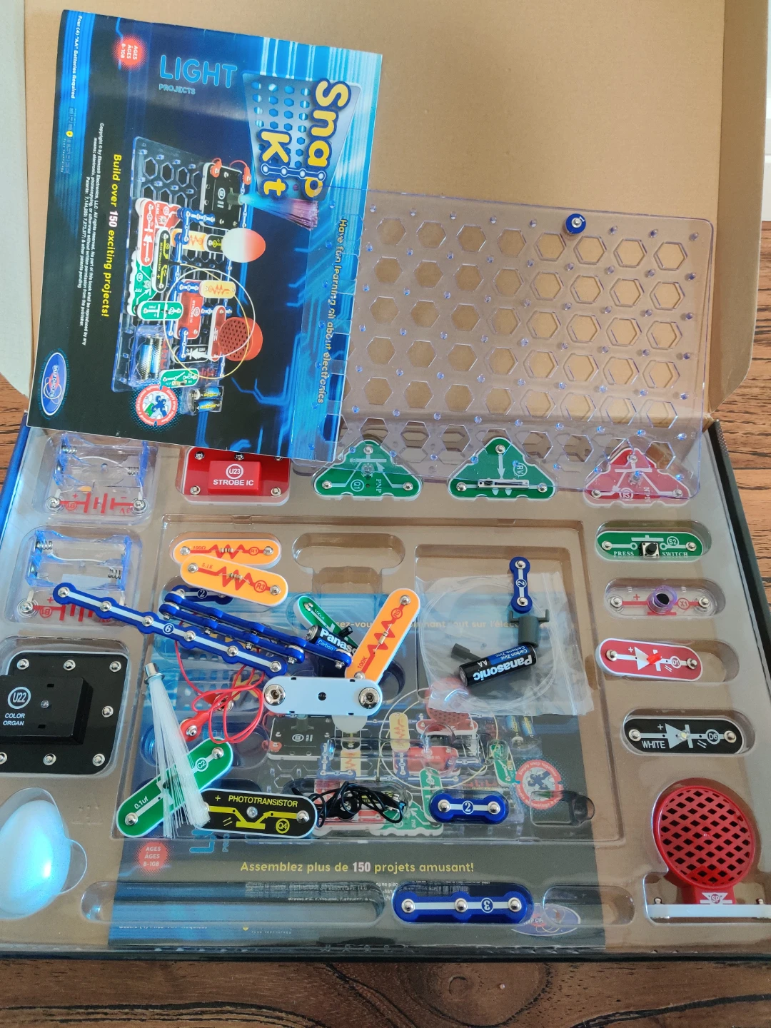 Snap Circuits Light Electronics Kit - photo 2