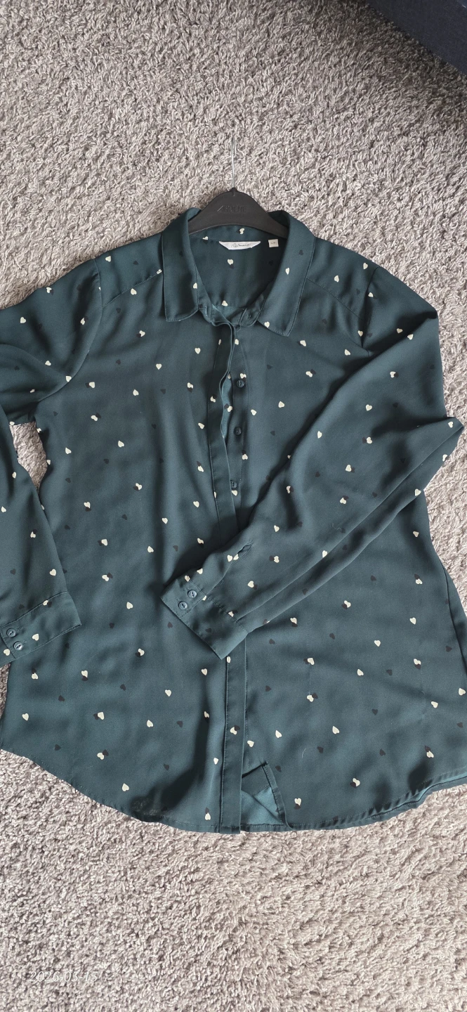 Dark Green Heart Print Button-Up Shirt - Size L - photo 2