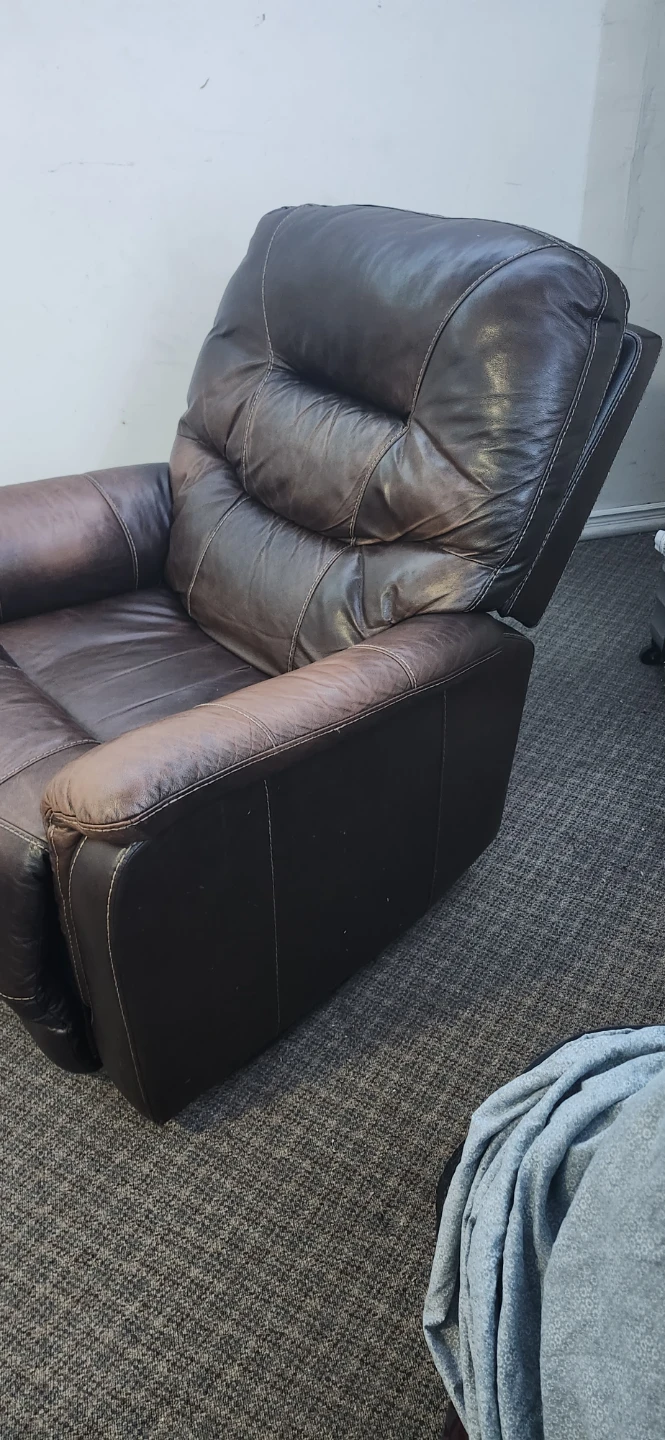 Brown Leather Recliner Chair with Side Pocket - photo 3
