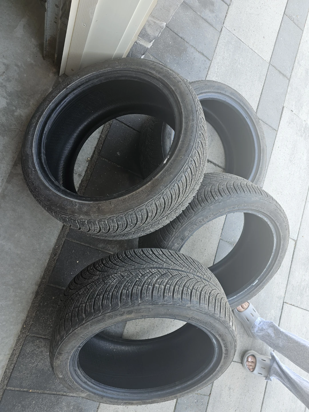 Set of 4 MARVO A/S Tires - 245/40ZR18 97W XL