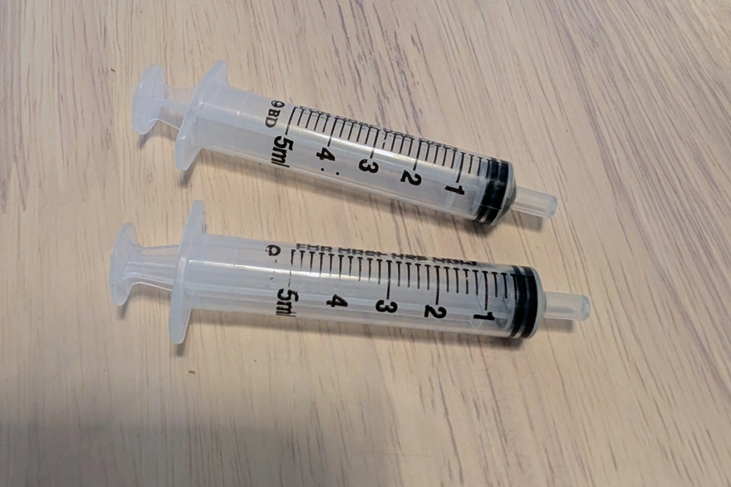 Brand New 5ml Oral Syringes (2 pack) - photo 2