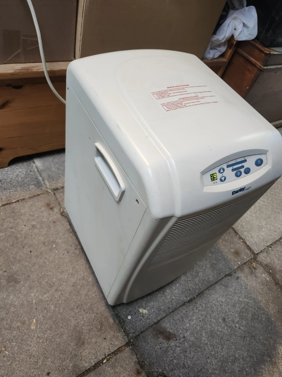25 pint Portable Dehumififier - a must have to prevent molds - photo 2
