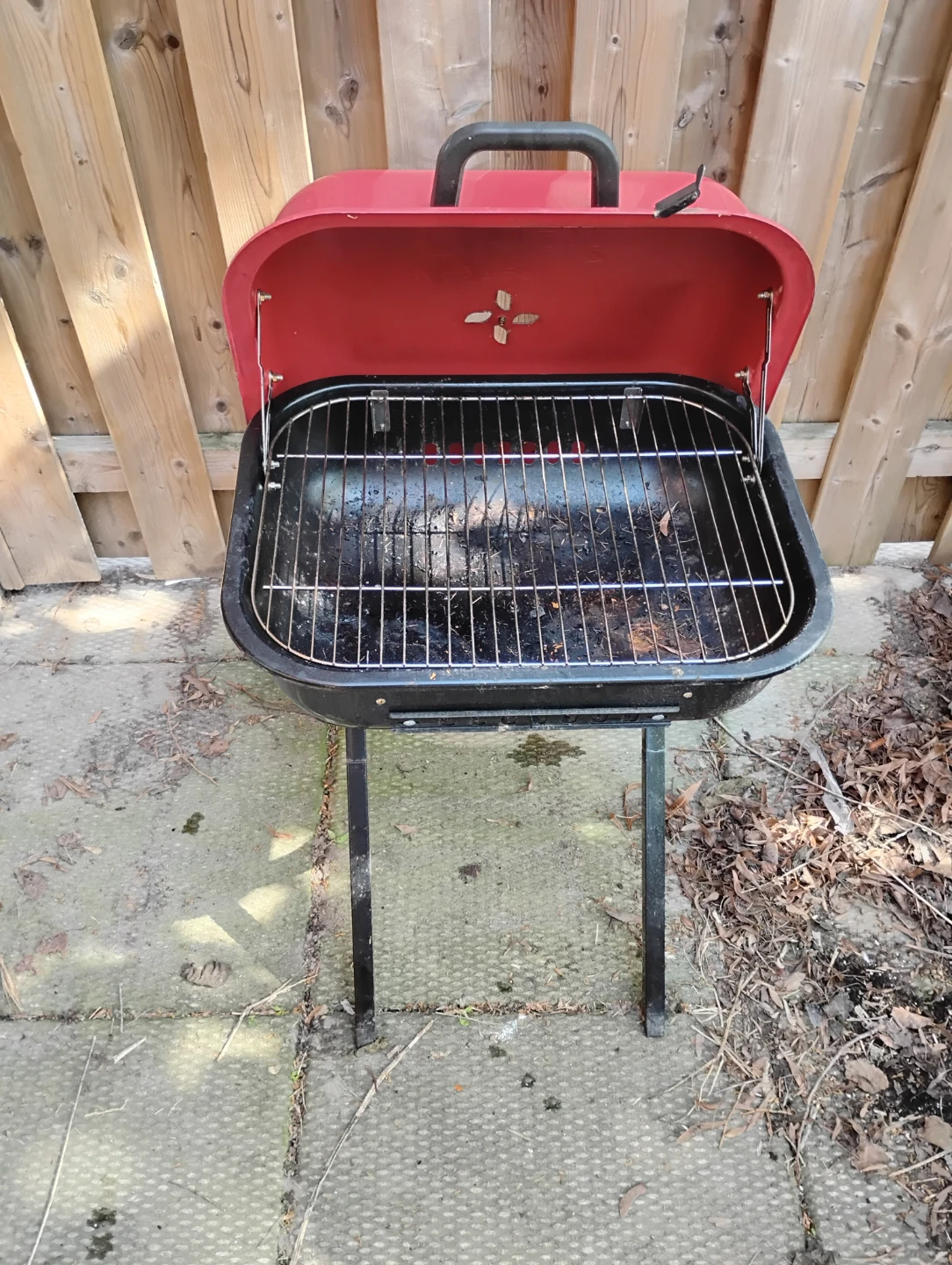 Master Chef Red Portable BBQ Grill - photo 2