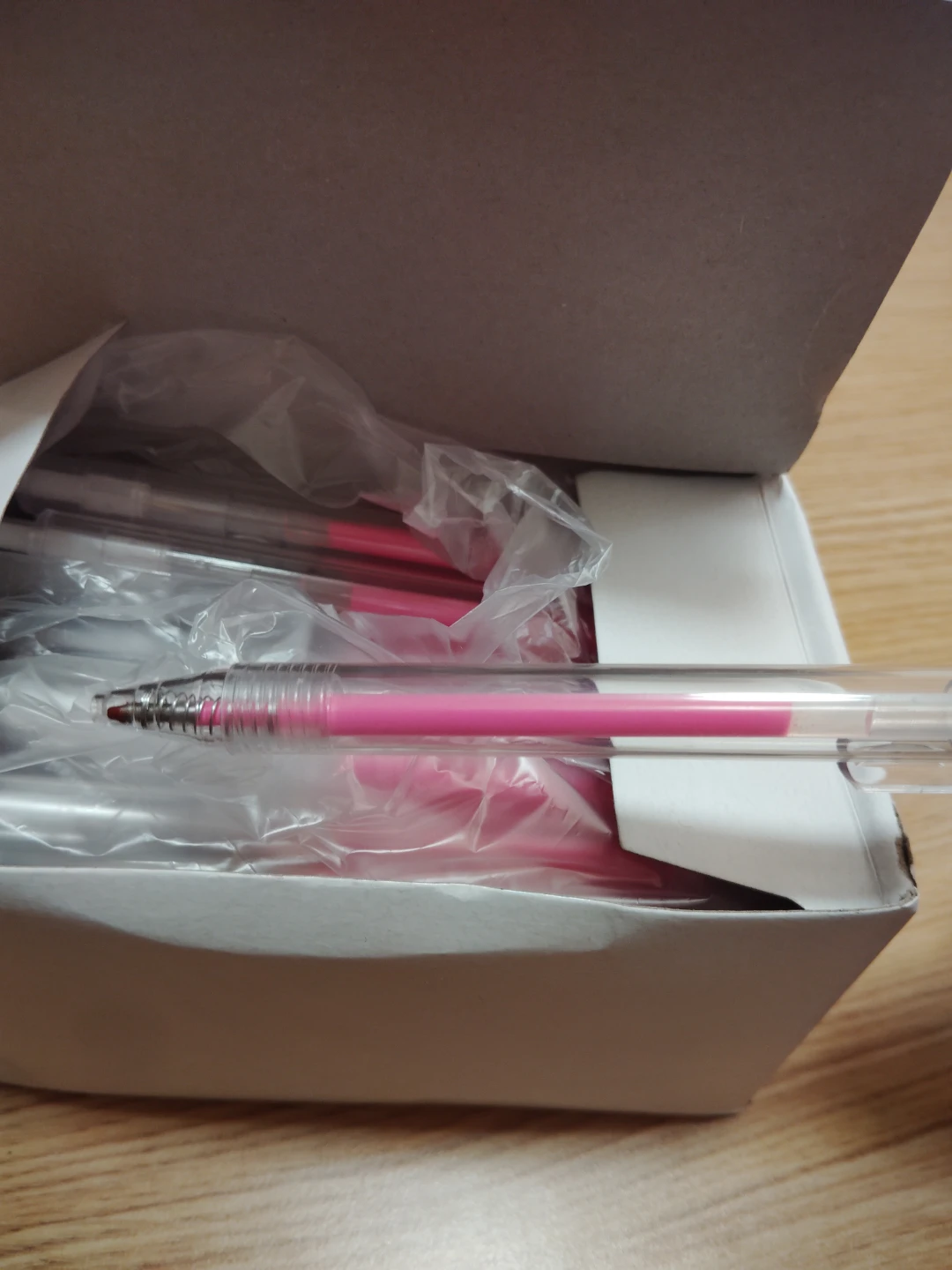 Lot of 5 Gel Pens - White, Blue, Pink,orange, Yellow - photo 5