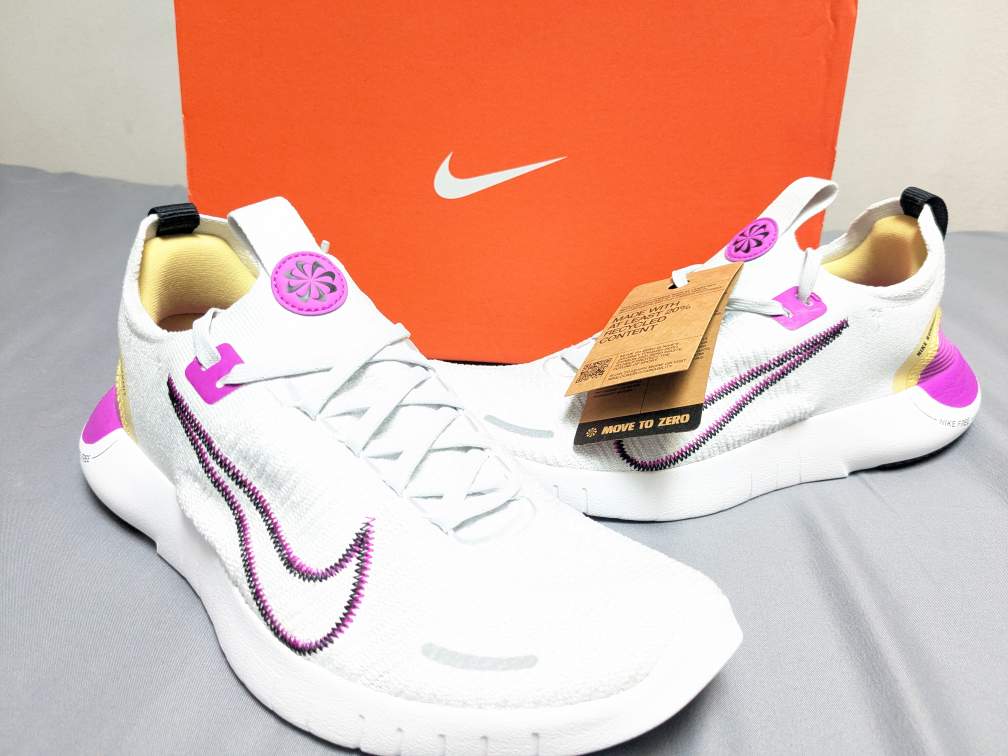 Nike Runner WOMEN'S SIZE 9 / MENS SIZE 7.5 - photo 4
