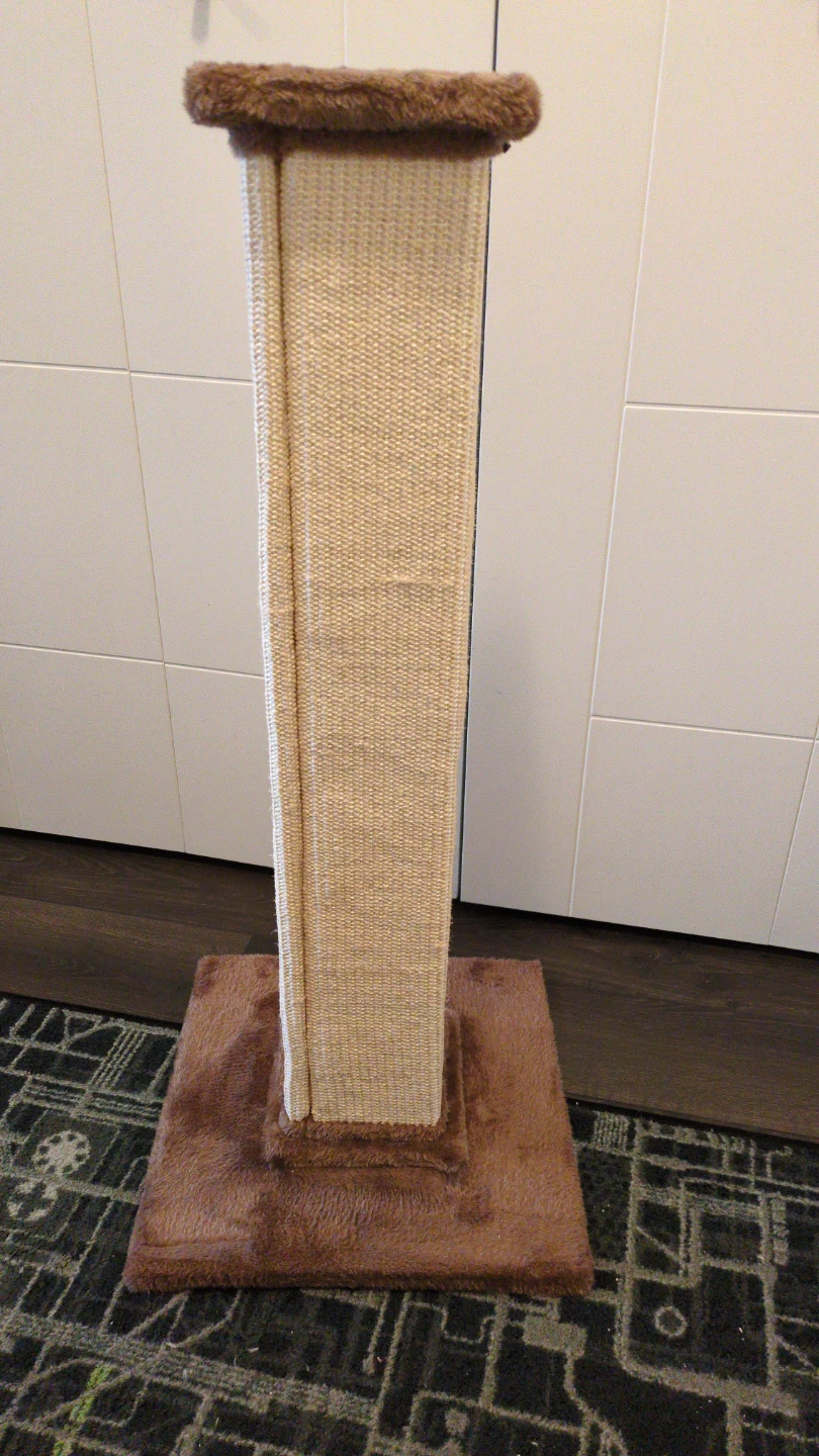 Cat Scratching Post Tower - photo 2