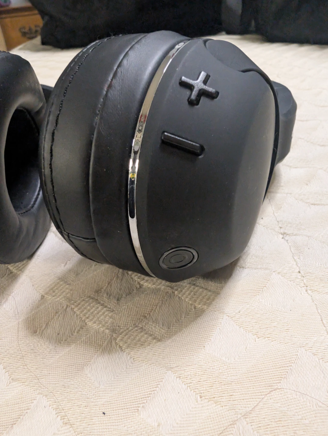Skullcandy Hesh 2 Wireless Headphones - Black - photo 3