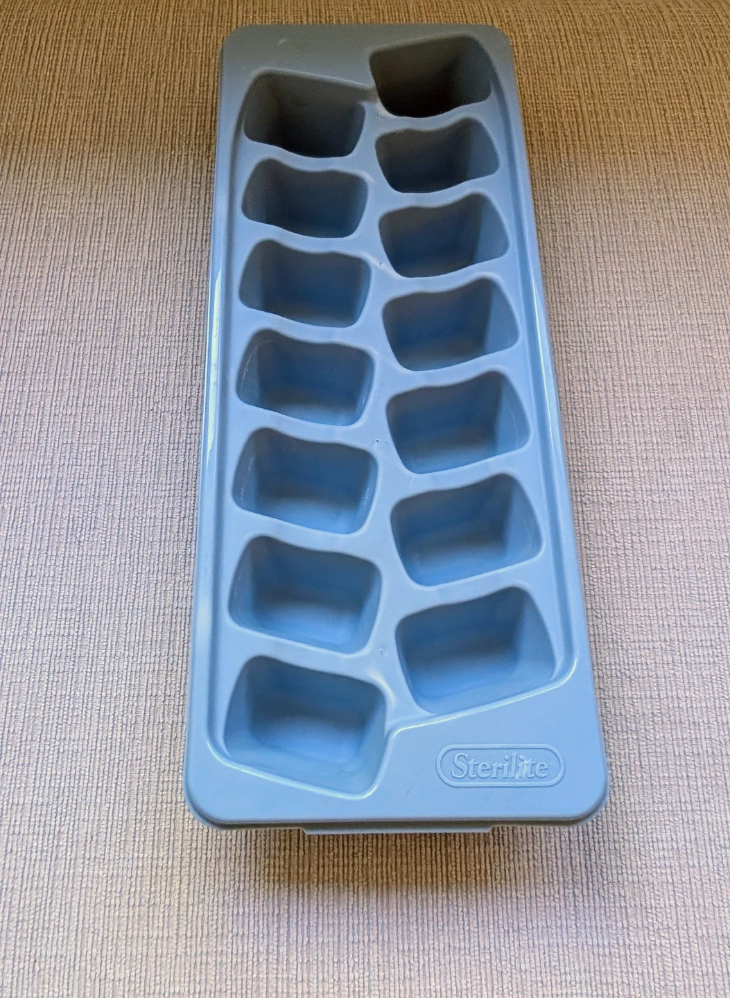 Sterilite Ice Cube Tray - Blue
